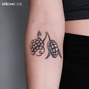 blackwork tattoo - inkonic - 09
