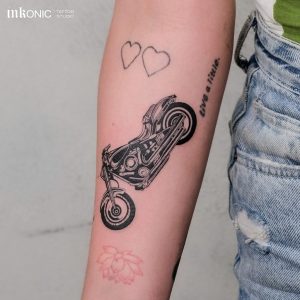 blackwork tattoo - inkonic - 10